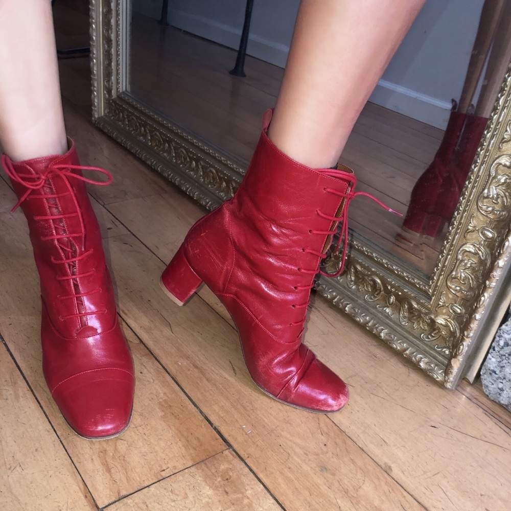 AUTHENTIC BY FAR / REFORMATION LACE UP BOOTS 38